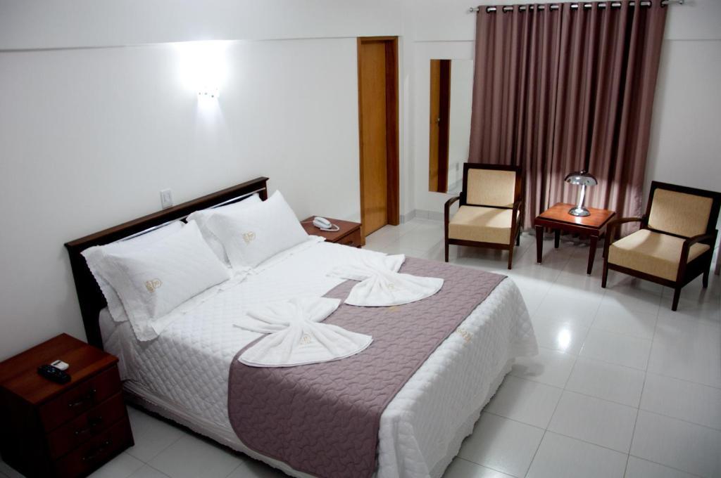 Hotel Roari Cuiabá Oda fotoğraf